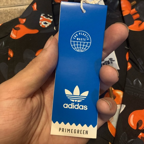 NWT Adidas Philip Colbert Save The Lobster Button Down Shirt Artist Series Small - Picture 5 of 7